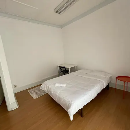 Residencial Sky Lounge 호스텔 *