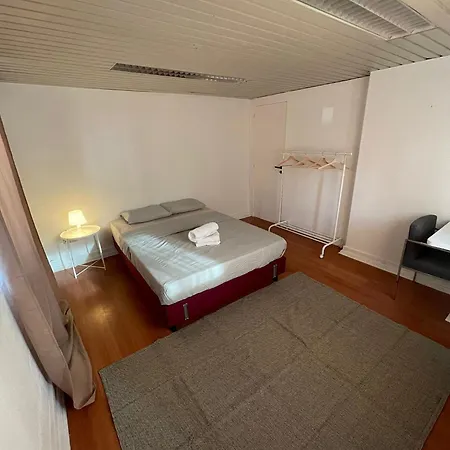 Residencial Sky Lounge אכסניה *