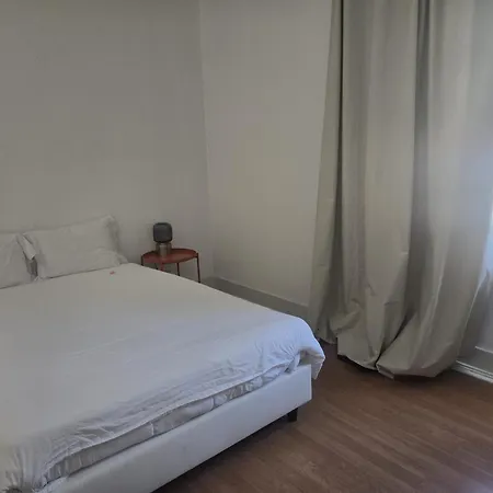 Hostel Residencial Sky Lounge