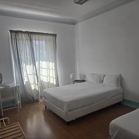 אכסניה Residencial Sky Lounge *