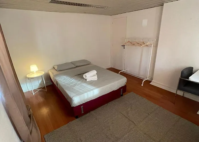 Residencial Sky Lounge אכסניה *