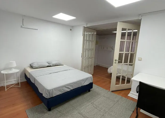 אכסניה Residencial Sky Lounge *